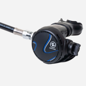 Aqualung Titan Regulator - 2nd stage corner view